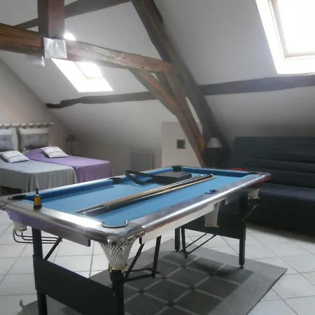 Gite Spacieux Avec Jardin, Proche Chateaux De La Loire, Ideal Pour Familles Et Amis, Jeux Et Plancha - Fr-1-381-406 Holiday home *
